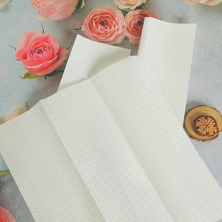 Papier tissu à 1 épaisseur en pâte de bois vierge