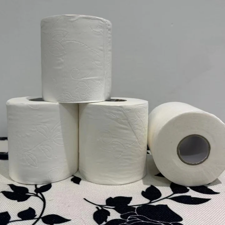 Rouleau de papier toilette haut de gamme à 3 épaisseurs